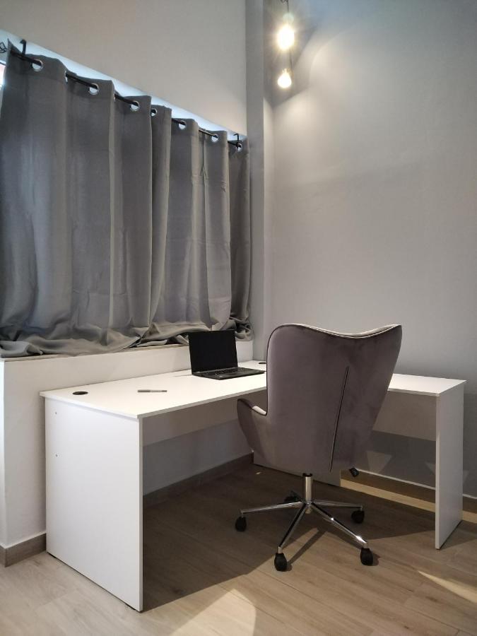Kingsway Mezzanine Appartement Corfu  Buitenkant foto