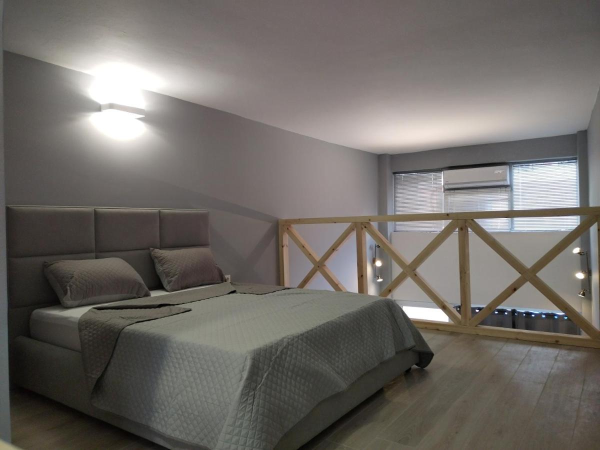 Kingsway Mezzanine Appartement Corfu  Buitenkant foto