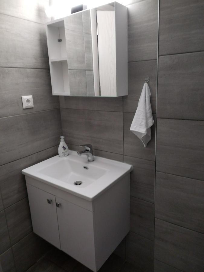 Kingsway Mezzanine Appartement Corfu  Buitenkant foto